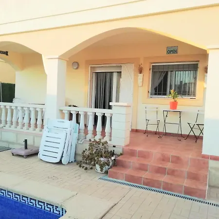 Casa Lilla Tatil Evi Riumar